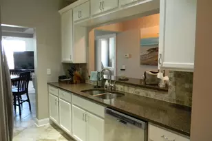 207 S William St, Ludington, MI 49431 - Photo 4