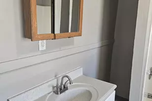 828 Division St, Adrian, MI 49221 - Photo 22