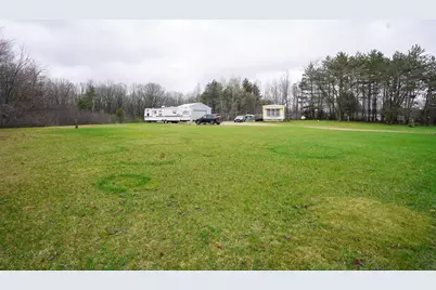 8893 E Sanders Road, Vestaburg, MI 48891 - Photo 16