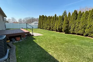 15972 Petros Dr, Rockwood, MI 48173 - Photo 30