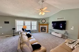 7108 Captiva Dr, Lansing, MI 48917 - Photo 6