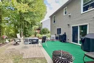 7108 Captiva Dr, Lansing, MI 48917 - Photo 2