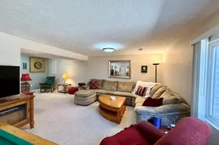 7108 Captiva Dr, Lansing, MI 48917 - Photo 26