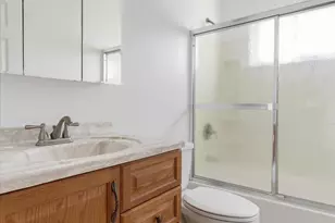 29725 Brown Ct, Garden City, MI 48135 - Photo 12