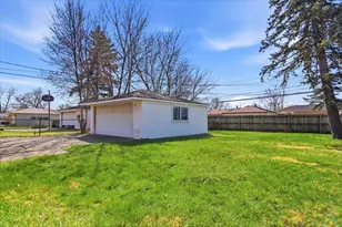 29725 Brown Ct, Garden City, MI 48135 - Photo 24