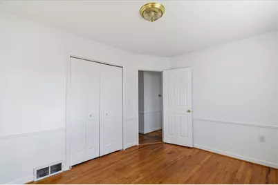 29725 Brown Court, Garden City, MI 48135 - Photo 14