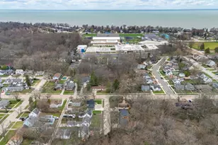 703 Comings Ave, Saint Joseph, MI 49085 - Photo 58