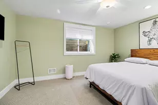 211 W Davis Ave, Ann Arbor, MI 48103 - Photo 54