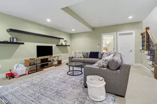 211 W Davis Ave, Ann Arbor, MI 48103 - Photo 52