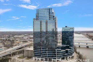 335 Bridge St NW, Grand Rapids, MI 49504 - Photo 4