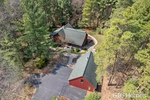 8915 Jewell Ave NE, Comstock Park, MI 49321 - Photo 34