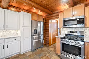 8915 Jewell Ave NE, Comstock Park, MI 49321 - Photo 10