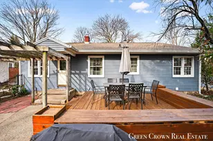 2710 Fuller Ave NE, Grand Rapids, MI 49505 - Photo 36