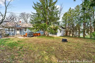 2710 Fuller Ave NE, Grand Rapids, MI 49505 - Photo 44