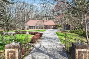 6284 Stofer Rd, Chelsea, MI 48118 - Photo 2