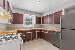 2418 4 Mile Rd NW, Grand Rapids, MI 49544 - Photo 14