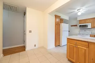 3311 Iroquois Trail, Kalamazoo, MI 49006 - Photo 10