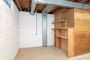 3311 Iroquois Trail, Kalamazoo, MI 49006 - Photo 32