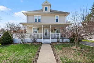 410 S Center St, Stockbridge, MI 49285 - Photo 2