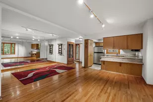 651 N 5th Ave, Ann Arbor, MI 48104 - Photo 6