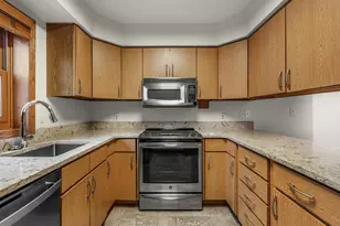 651 N 5th Ave, Ann Arbor, MI 48104 - Photo 10