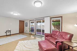 1276 N Huron River Dr, Ypsilanti, MI 48197 - Photo 38