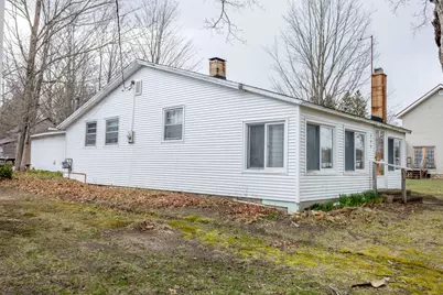 260 S Scott Street, Morley, MI 49336 - Photo 8