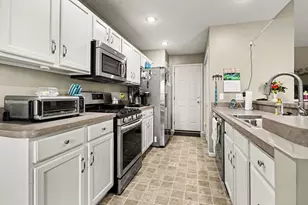 3437 Easy St, Saint Joseph, MI 49085 - Photo 12