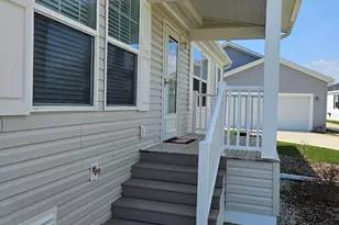 6543 W Meadowlark Dr, Jenison, MI 49428 - Photo 2