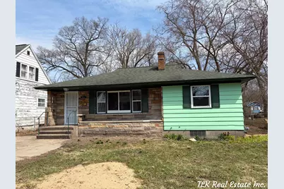 3208 9th Street, Muskegon, MI 49444 - Photo 1