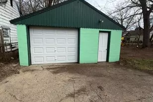 3208 9th St, Muskegon, MI 49444 - Photo 32