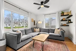 2022 Royce Ave, Kalamazoo, MI 49001 - Photo 6