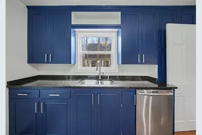 1425 Iroquois Place, Ann Arbor, MI 48104 - Photo 12