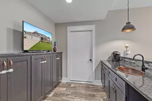 6317 Eaglewood Dr, Hudsonville, MI 49426 - Photo 24