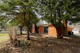 3340 Bluett Dr, Ann Arbor, MI 48105 - Photo 40