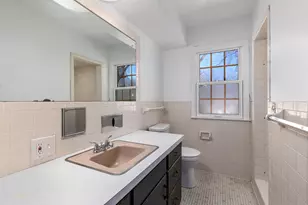 1643 Aberdeen St NE, Grand Rapids, MI 49505 - Photo 20