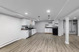 1643 Aberdeen St NE, Grand Rapids, MI 49505 - Photo 28