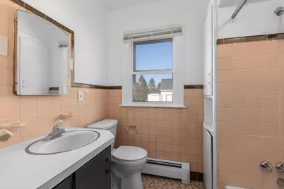 1643 Aberdeen Street NE, Grand Rapids, MI 49505 - Photo 18