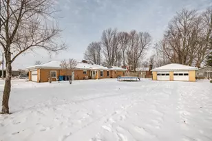 141 S Drake Rd, Kalamazoo, MI 49009 - Photo 2