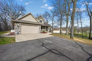 2116 Scenic Hills Dr, Jackson, MI 49201 - Photo 48