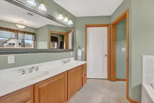 2116 Scenic Hills Dr, Jackson, MI 49201 - Photo 22