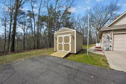 2116 Scenic Hills Drive, Jackson, MI 49201 - Photo 46