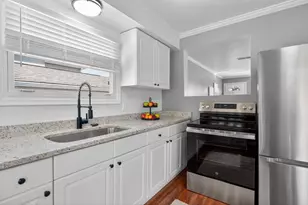 154 Golfview Dr, Brooklyn, MI 49230 - Photo 12