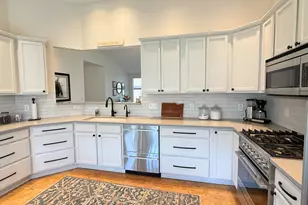 9365 Brianna Trail, Portage, MI 49002 - Photo 10