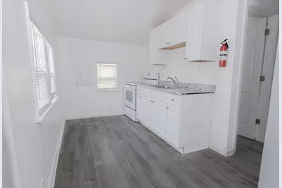 125 Bell Street #b, Ypsilanti, MI 48197 - Photo 4