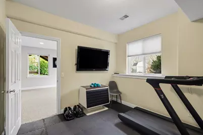 9800 Navy Pier Street, Portage, MI 49002 - Photo 32