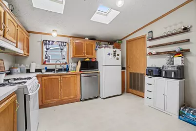 403 E 2nd Street, Lawton, MI 49065 - Photo 4
