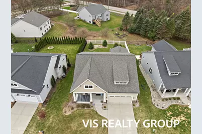 16501 Wickshire Place, Spring Lake, MI 49456 - Photo 8