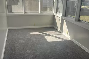 547 Ionia St, Belding, MI 48809 - Photo 4