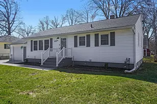 1657 Leif Ave, Norton Shores, MI 49441 - Photo 6